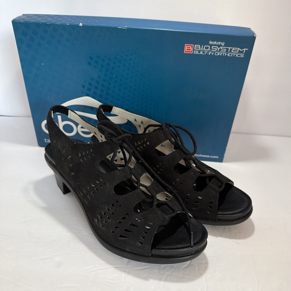 obeo sandals Goldie Black Size 8.5 Chunk Heel Lace Sandel